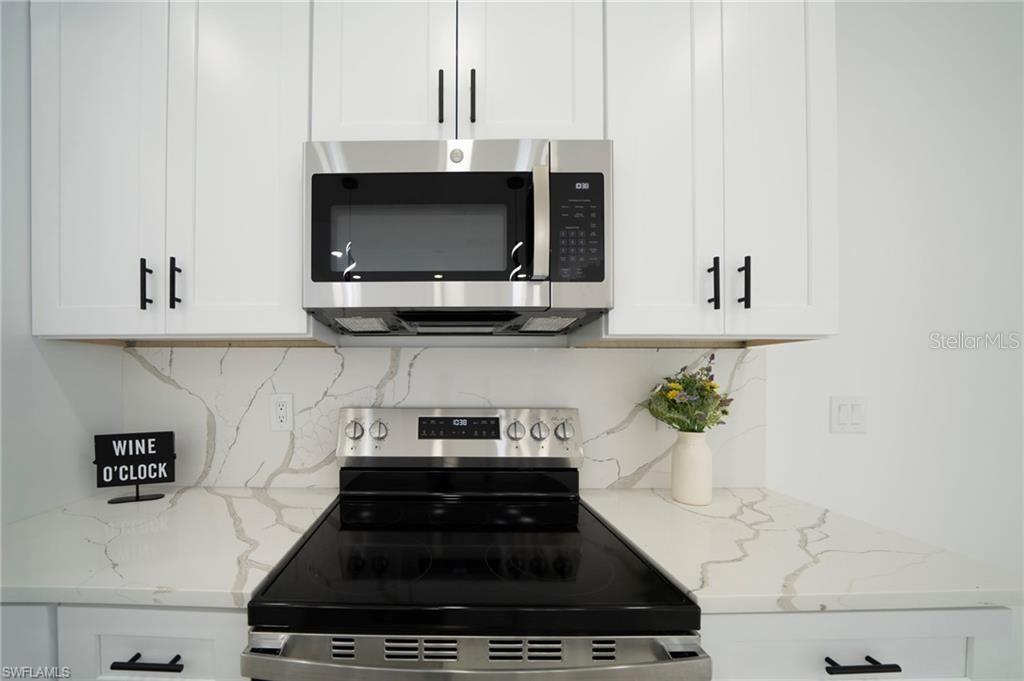 Image 7 of 26 For 3003 52nd Street W