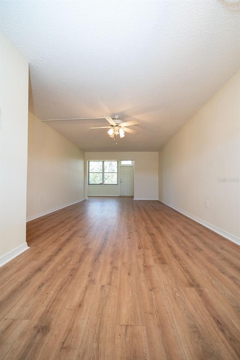 Image 18 of 42 For 4807 Marine Parkway 103