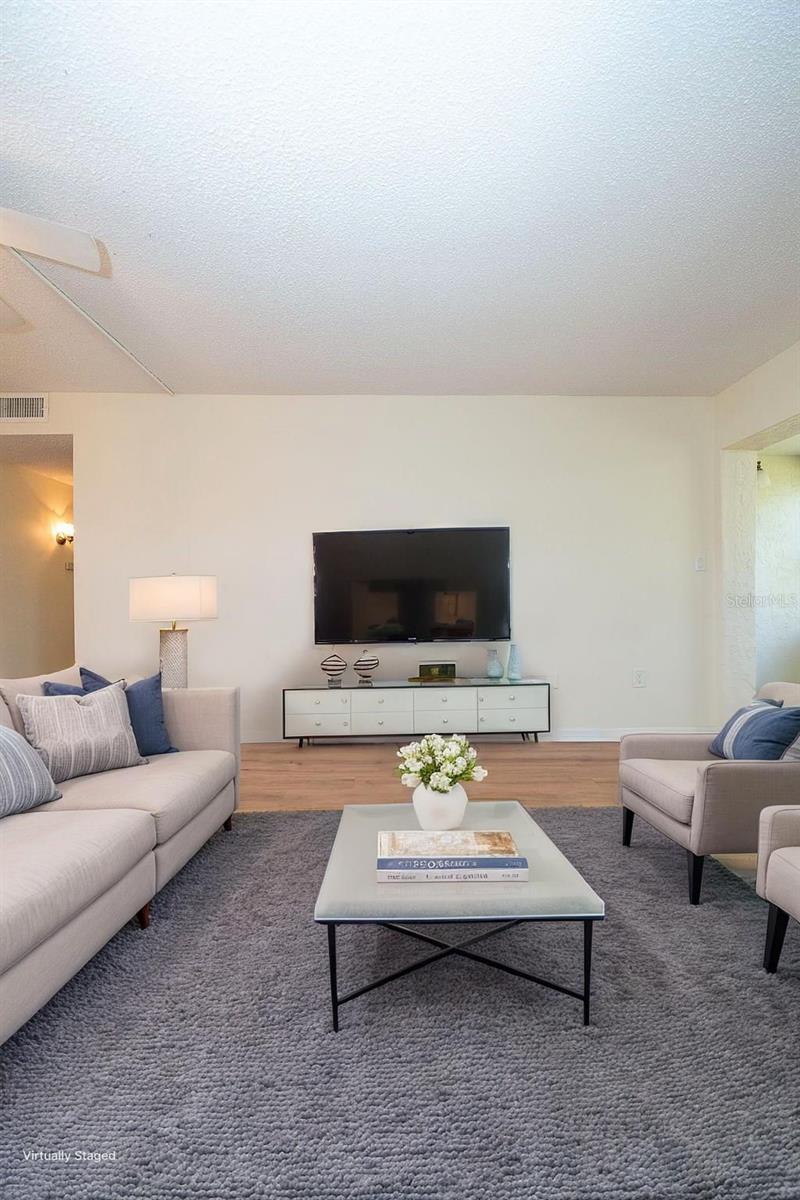 Image 21 of 42 For 4807 Marine Parkway 103