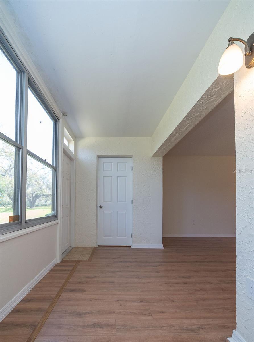 Image 26 of 42 For 4807 Marine Parkway 103