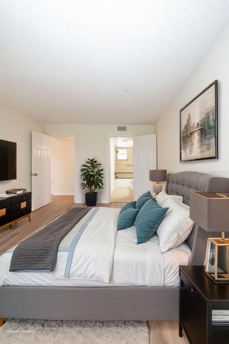 Image 31 of 42 For 4807 Marine Parkway 103