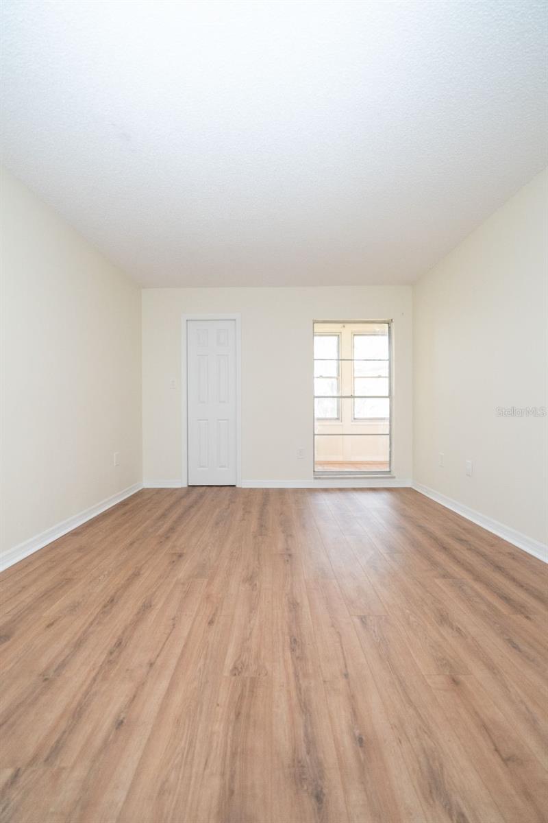 Image 33 of 42 For 4807 Marine Parkway 103