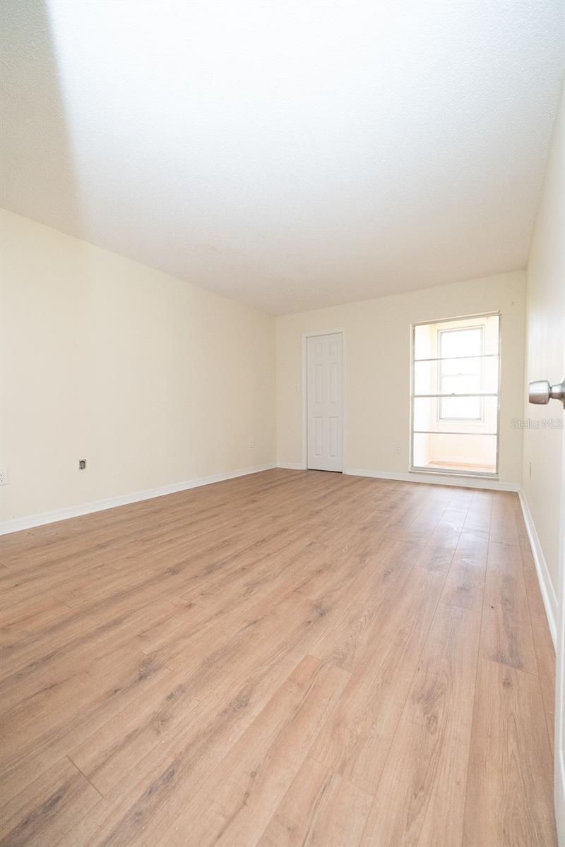 Image 34 of 42 For 4807 Marine Parkway 103