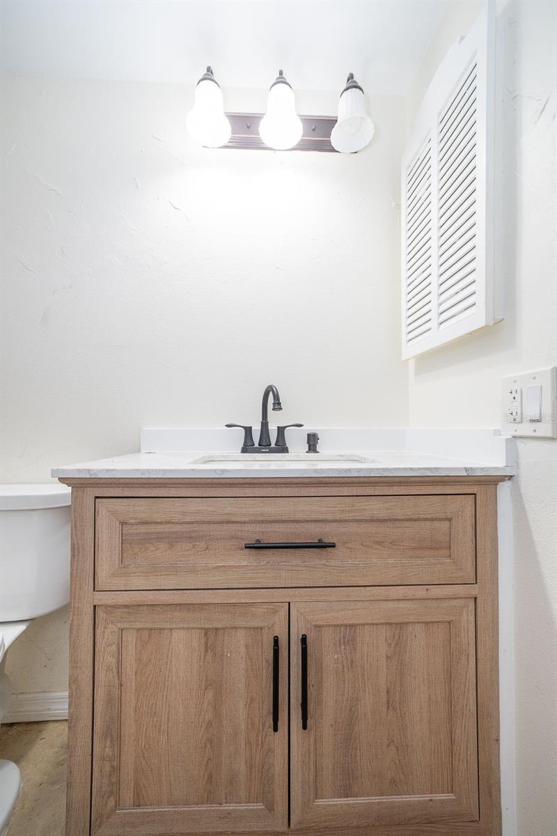 Image 38 of 42 For 4807 Marine Parkway 103