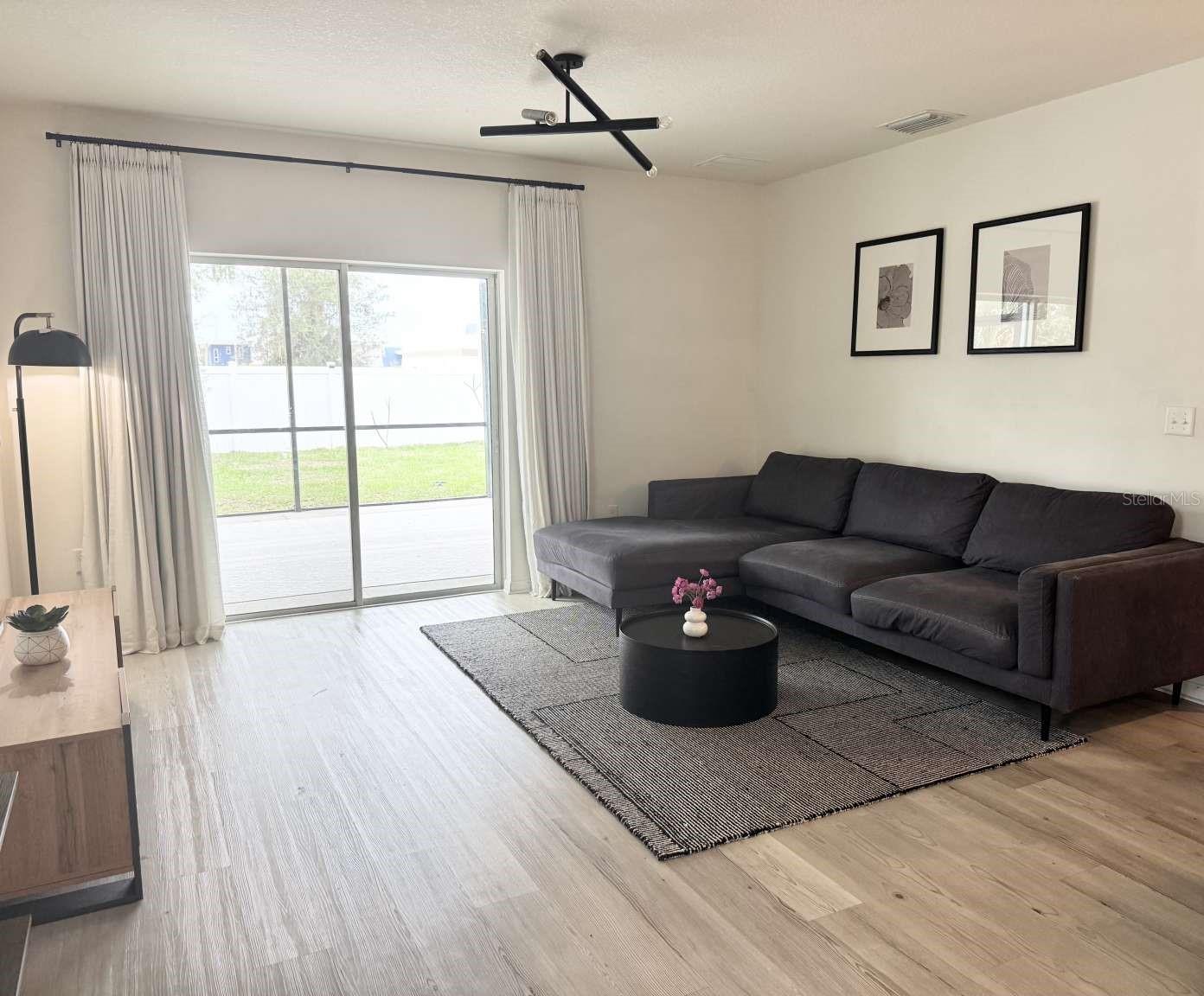 Image 10 of 23 For 10954 Carlton Fields Drive