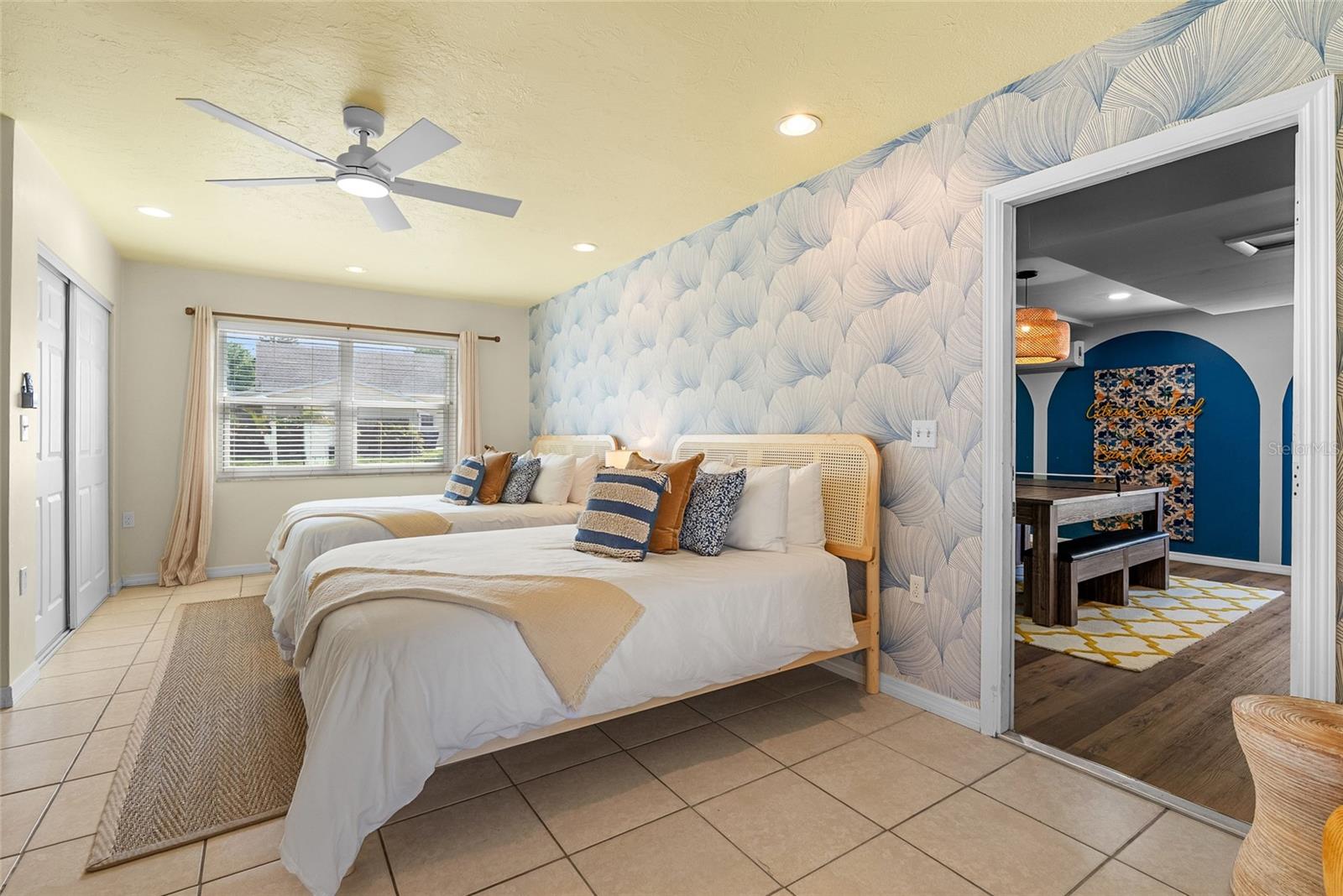 Listing photo id 23 for 8580 139th Lane