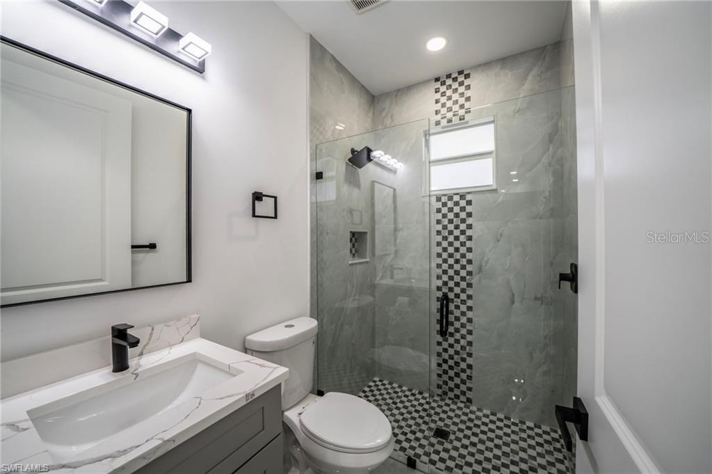 Image 15 of 23 For 3005 52nd Street W