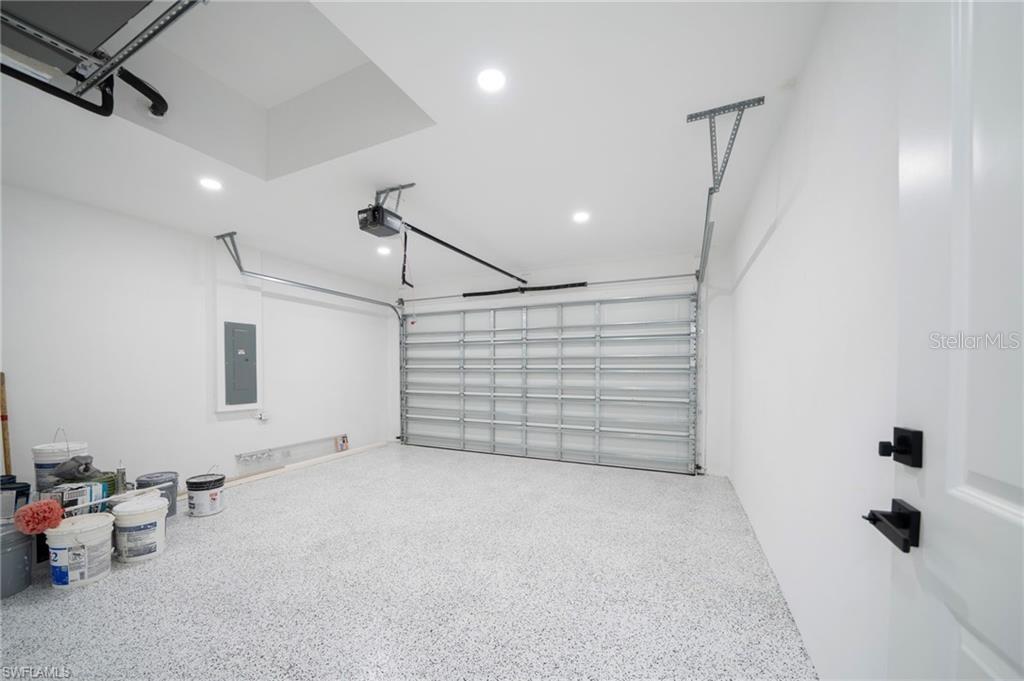 Image 21 of 23 For 3005 52nd Street W