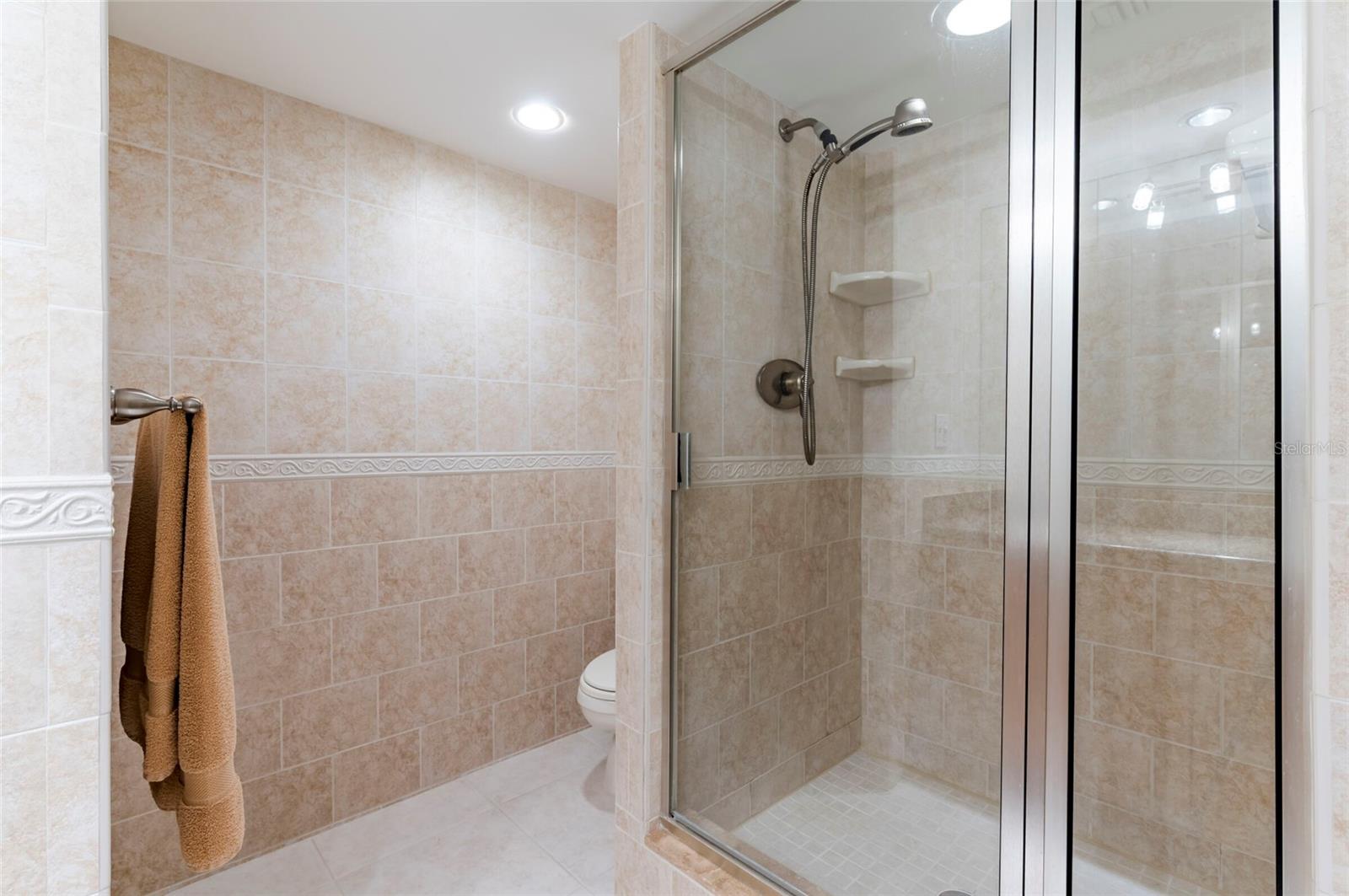 Image 28 of 53 For 1460 Gulf Boulevard 511