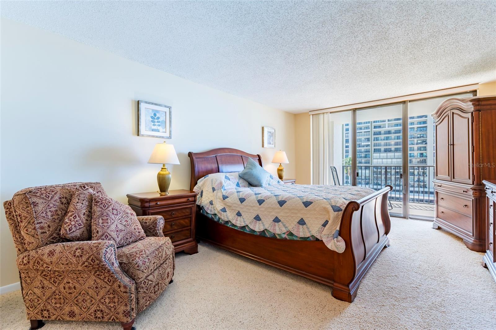 Image 32 of 53 For 1460 Gulf Boulevard 511