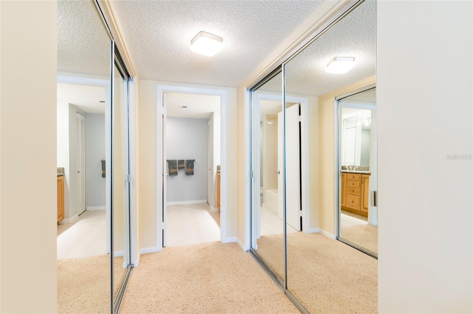 Image 36 of 53 For 1460 Gulf Boulevard 511