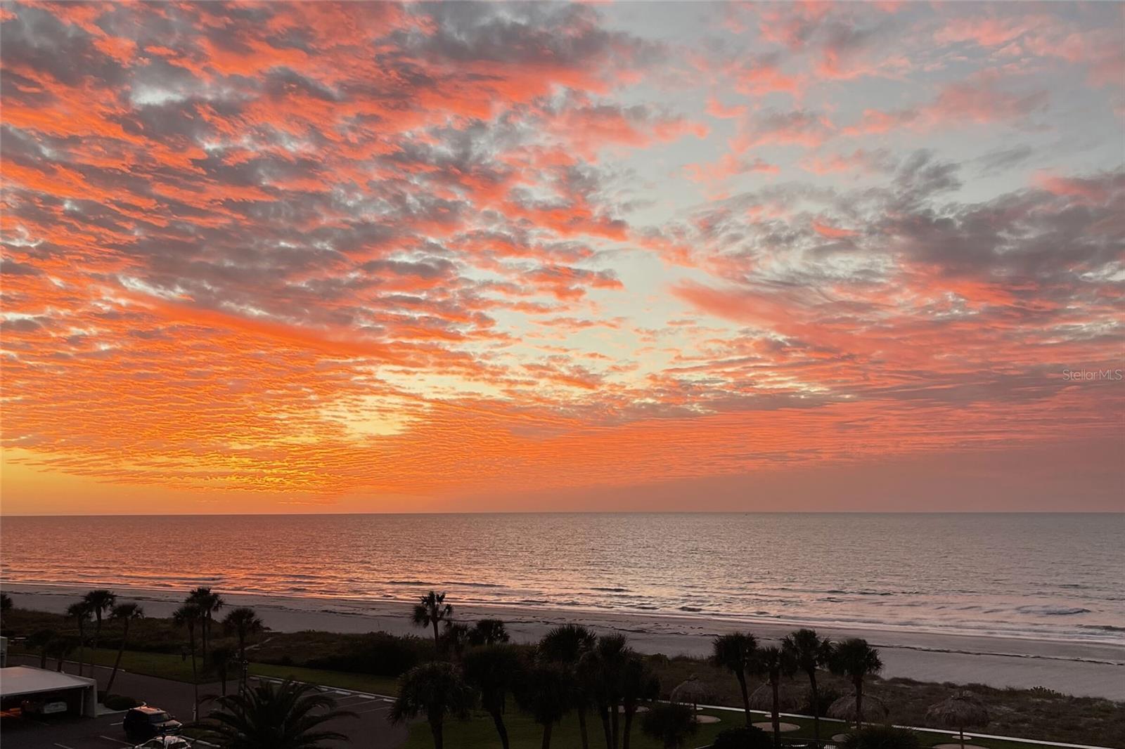 Image 51 of 53 For 1460 Gulf Boulevard 511