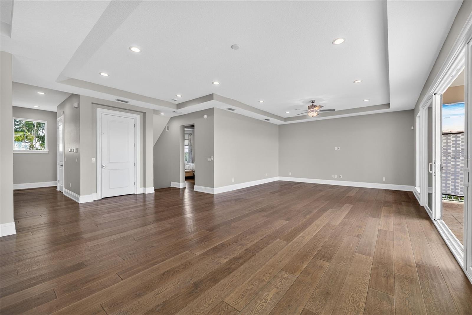 Image 25 of 96 For 13 Treasure Ln