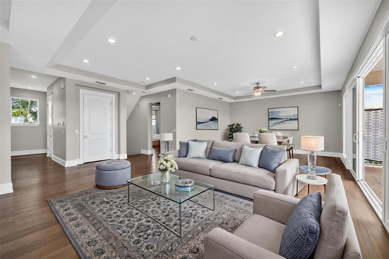 Image 27 of 96 For 13 Treasure Ln