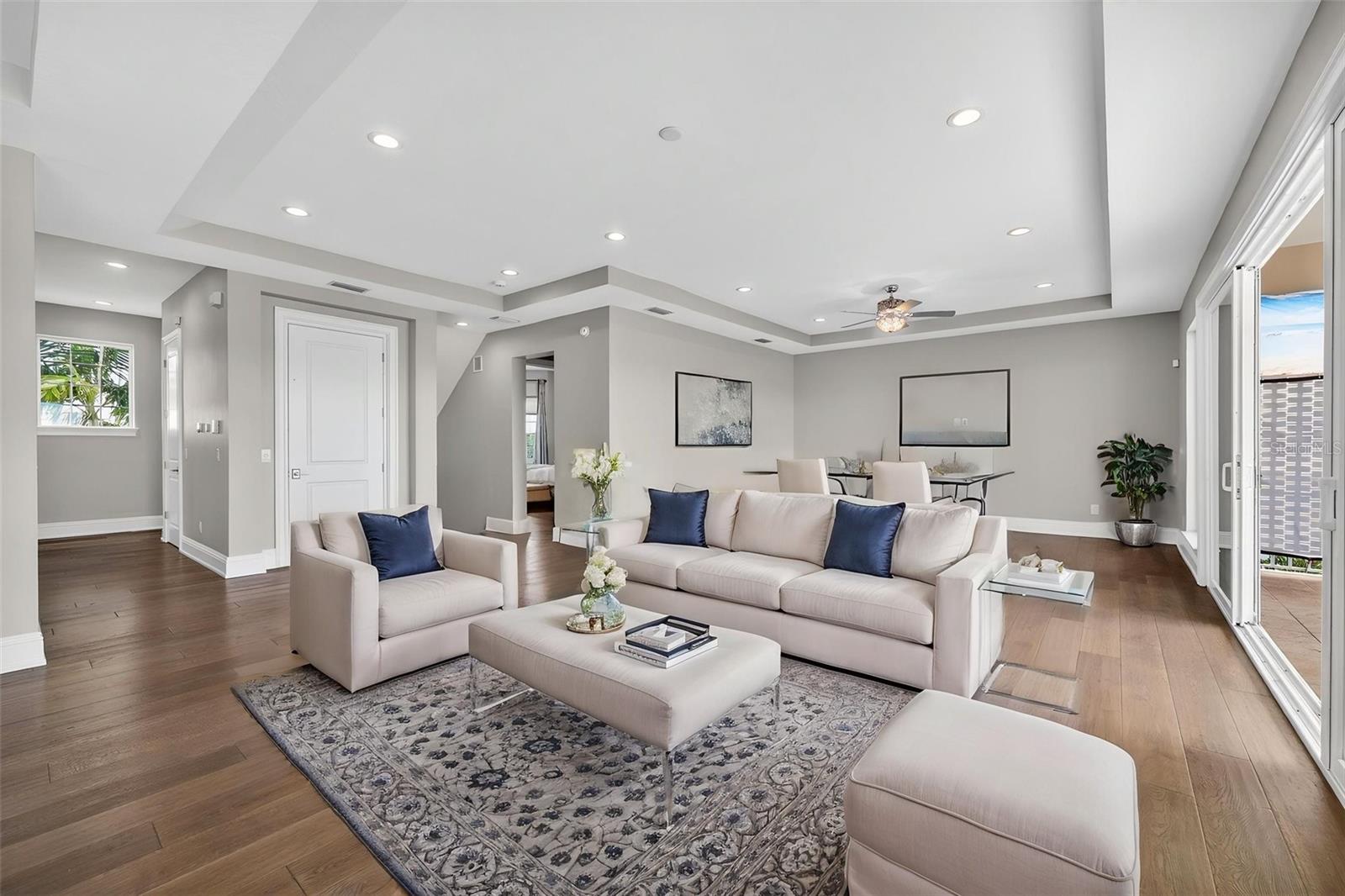 Image 28 of 96 For 13 Treasure Ln