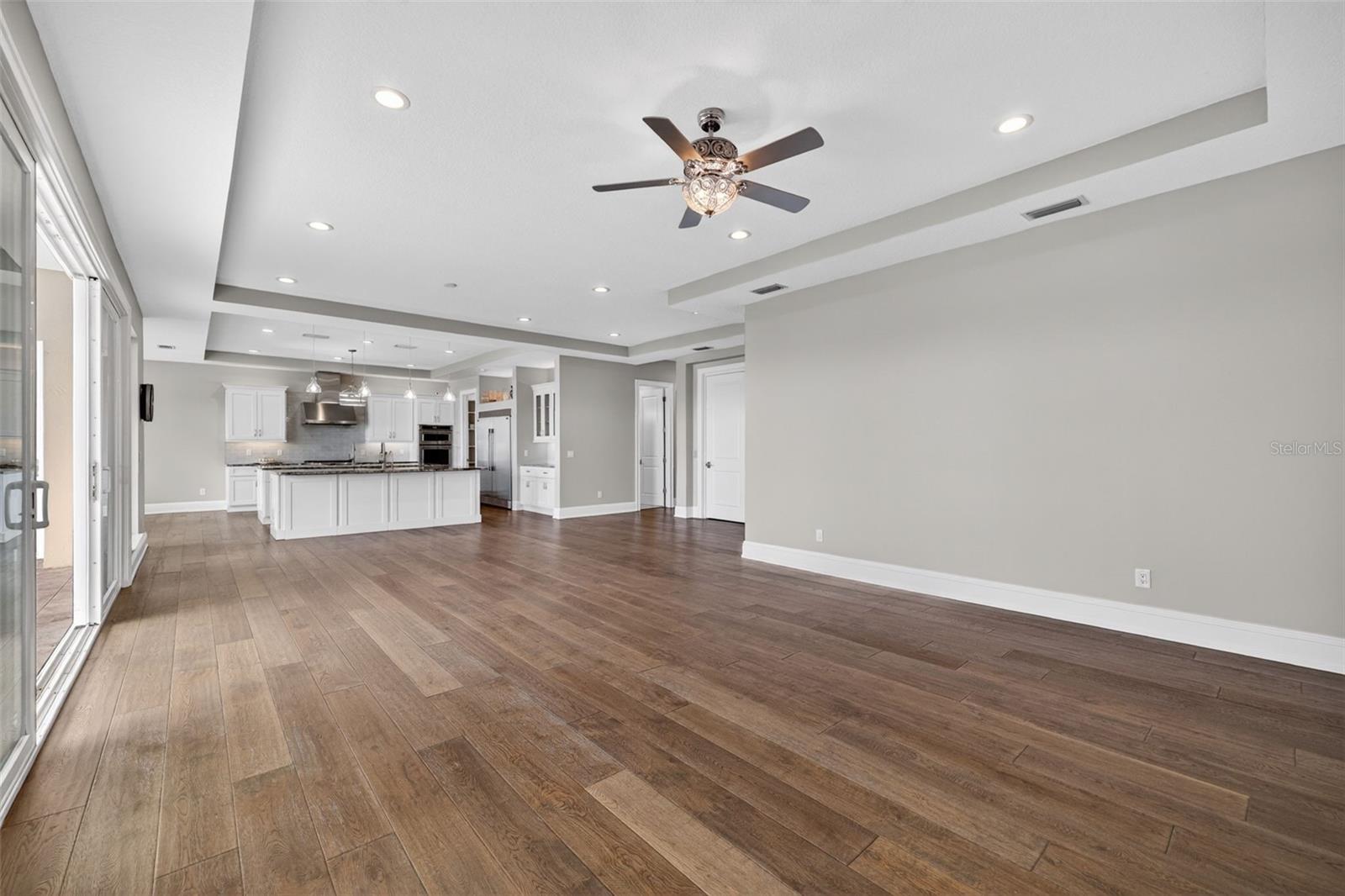 Image 30 of 96 For 13 Treasure Ln