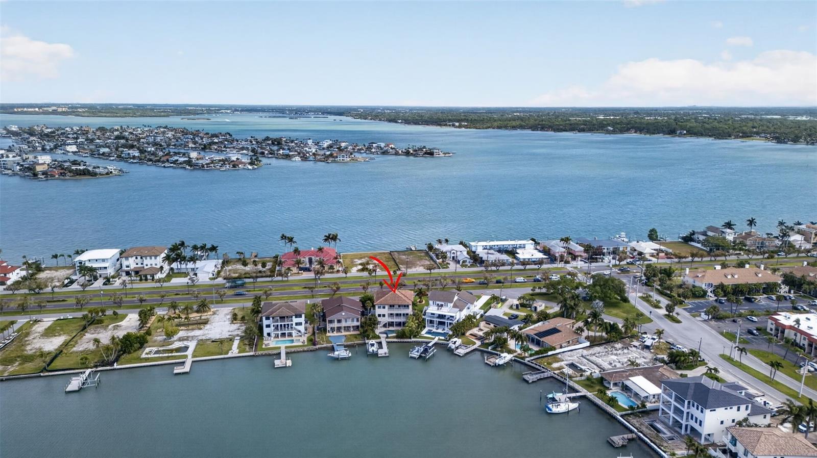 Image 48 of 96 For 13 Treasure Ln