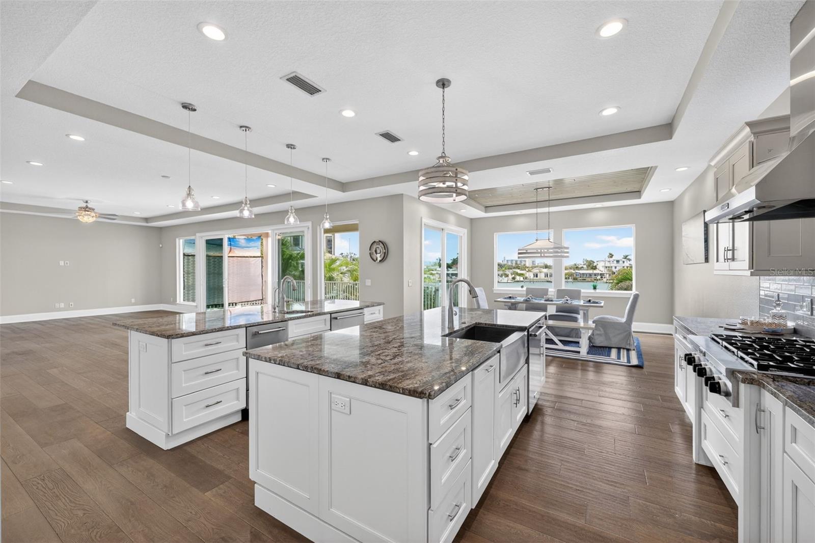 Image 61 of 96 For 13 Treasure Ln