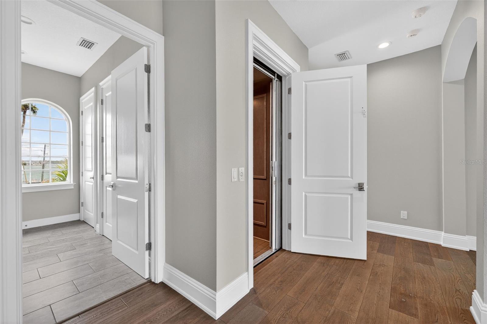 Image 67 of 96 For 13 Treasure Ln