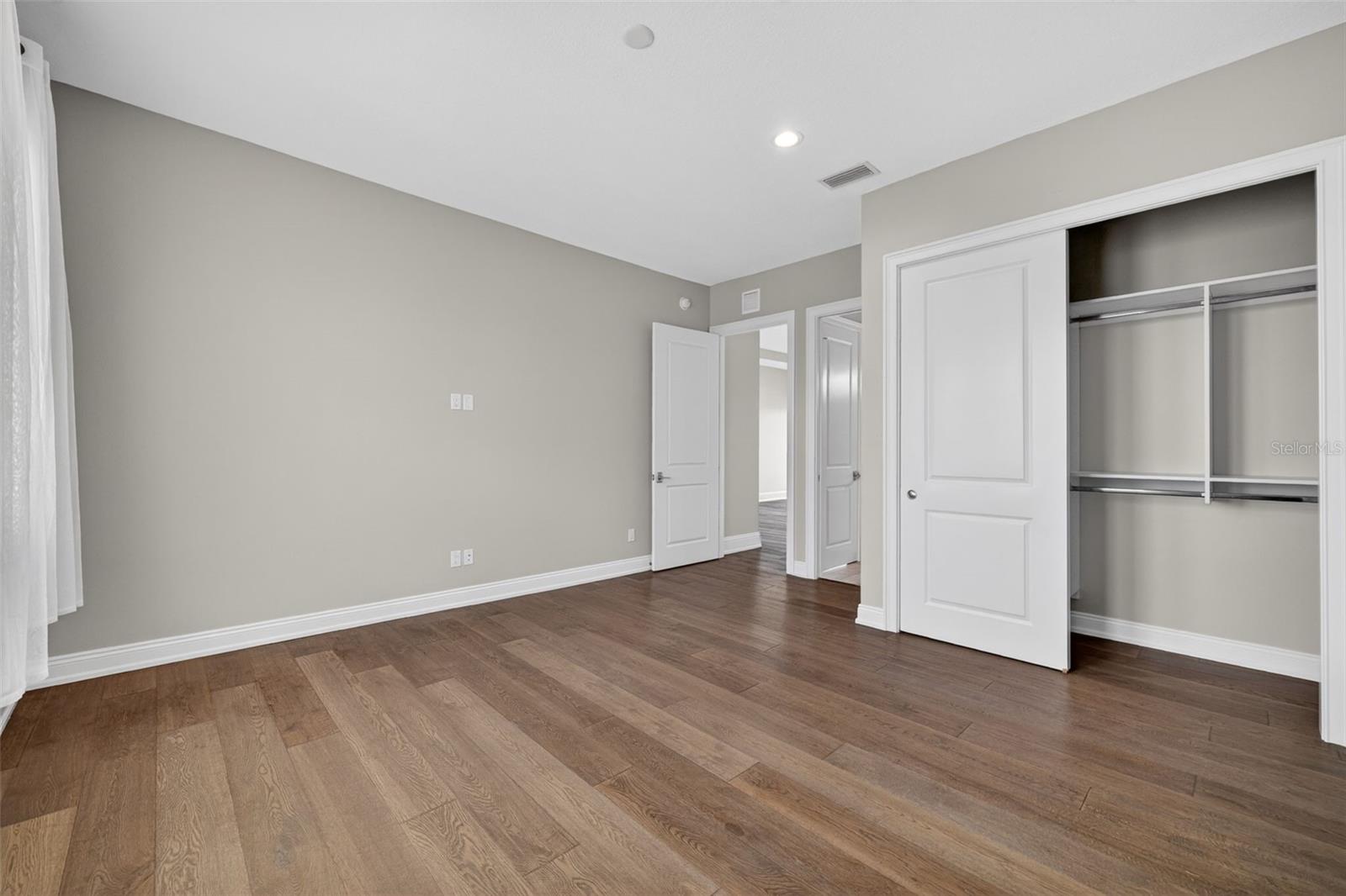 Image 71 of 96 For 13 Treasure Ln