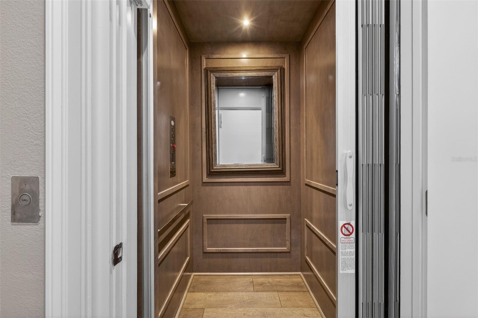 Image 8 of 96 For 13 Treasure Ln