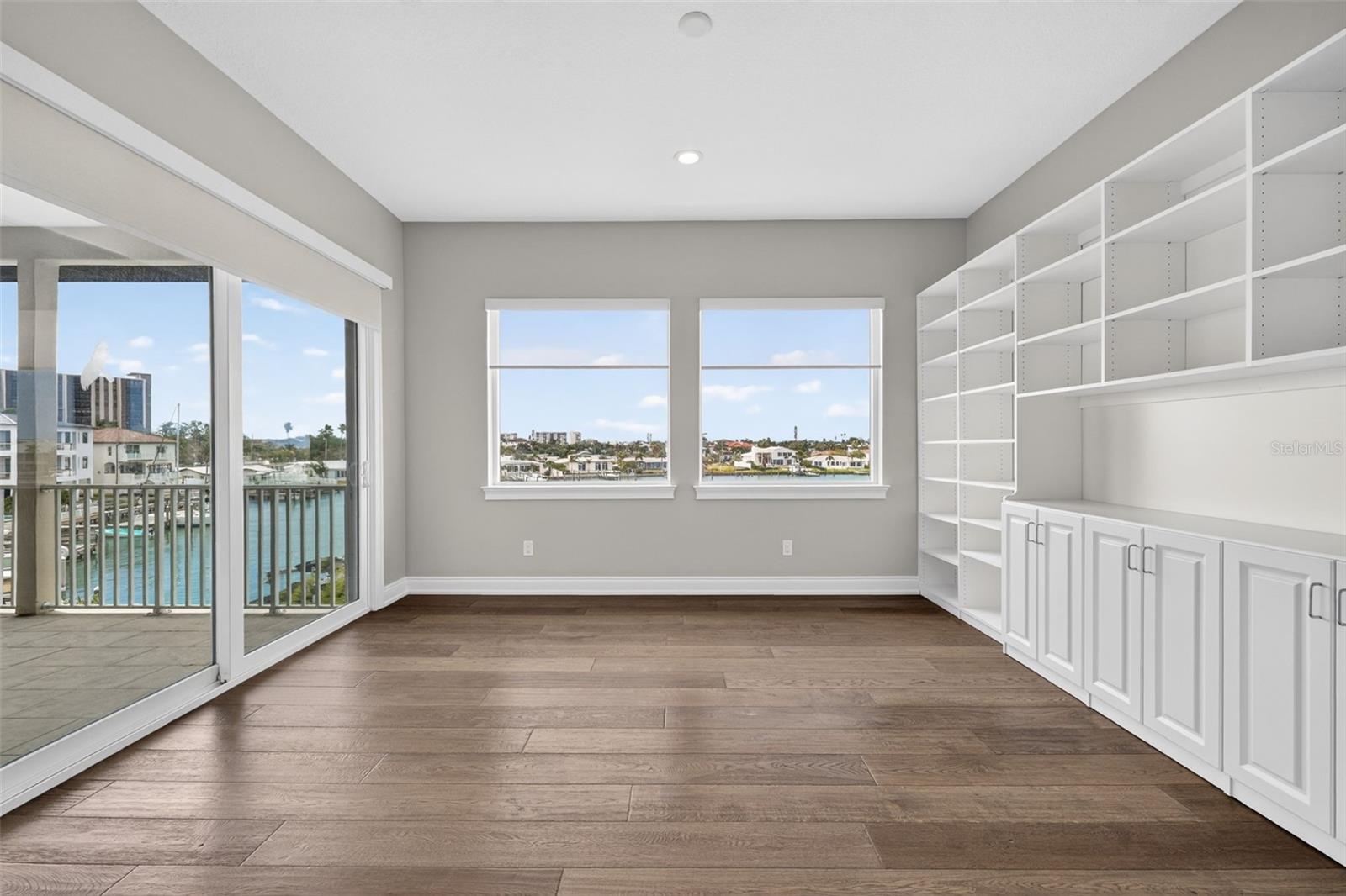 Image 80 of 96 For 13 Treasure Ln