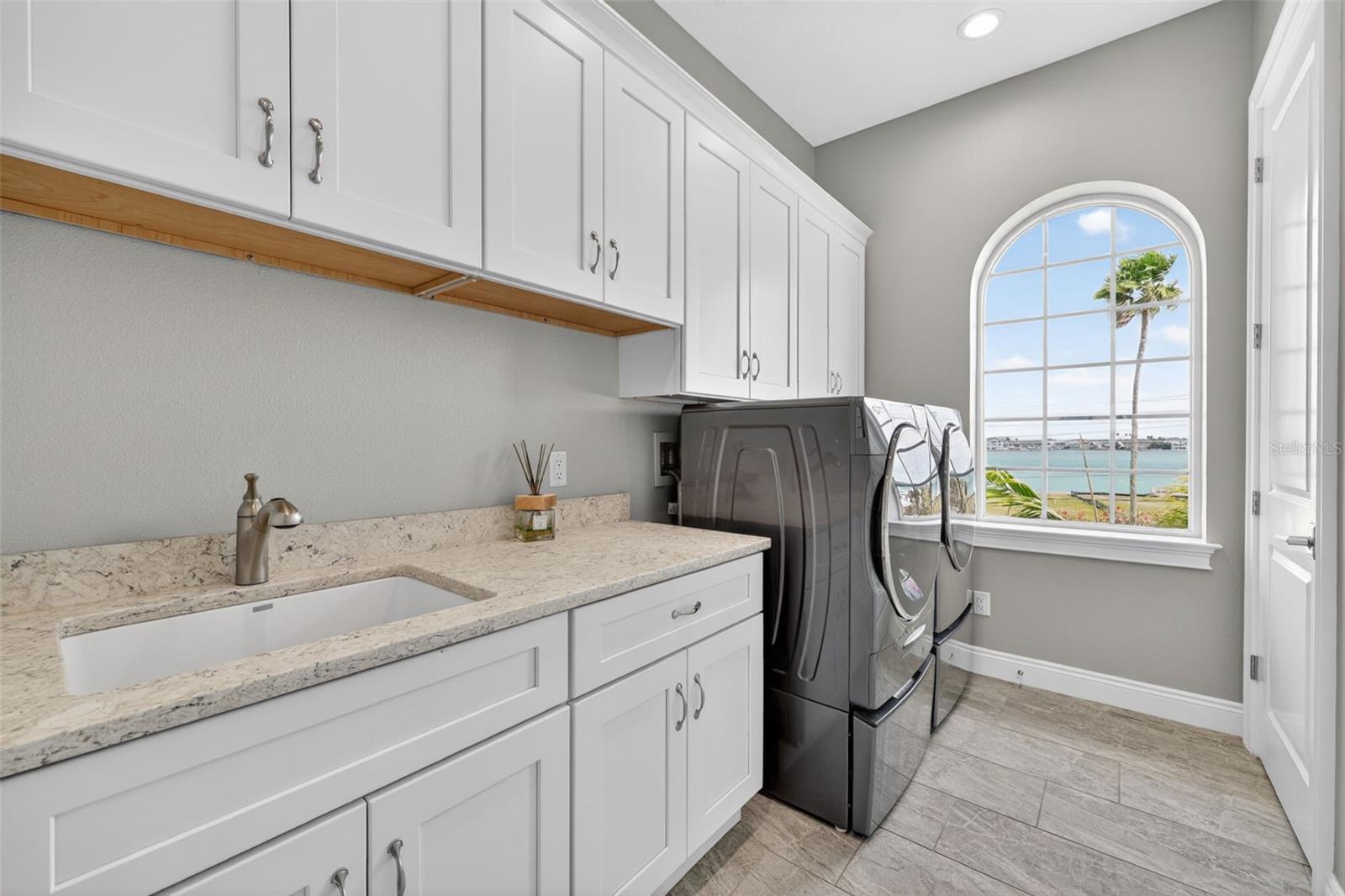 Image 81 of 96 For 13 Treasure Ln