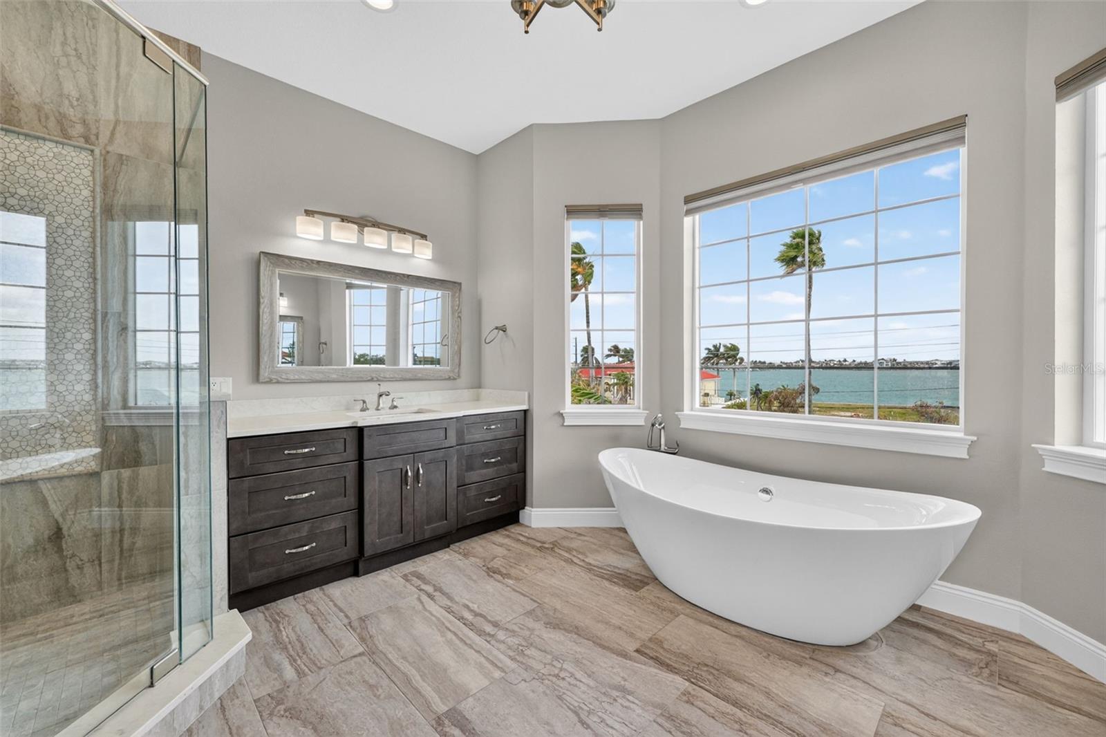 Image 89 of 96 For 13 Treasure Ln