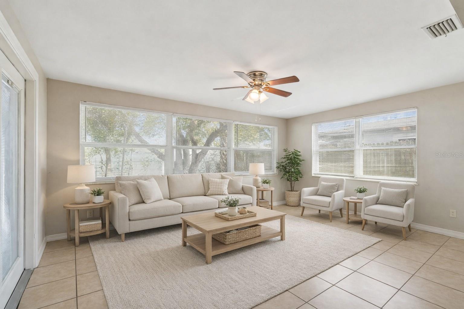 Image 9 of 28 For 11915 106th Street