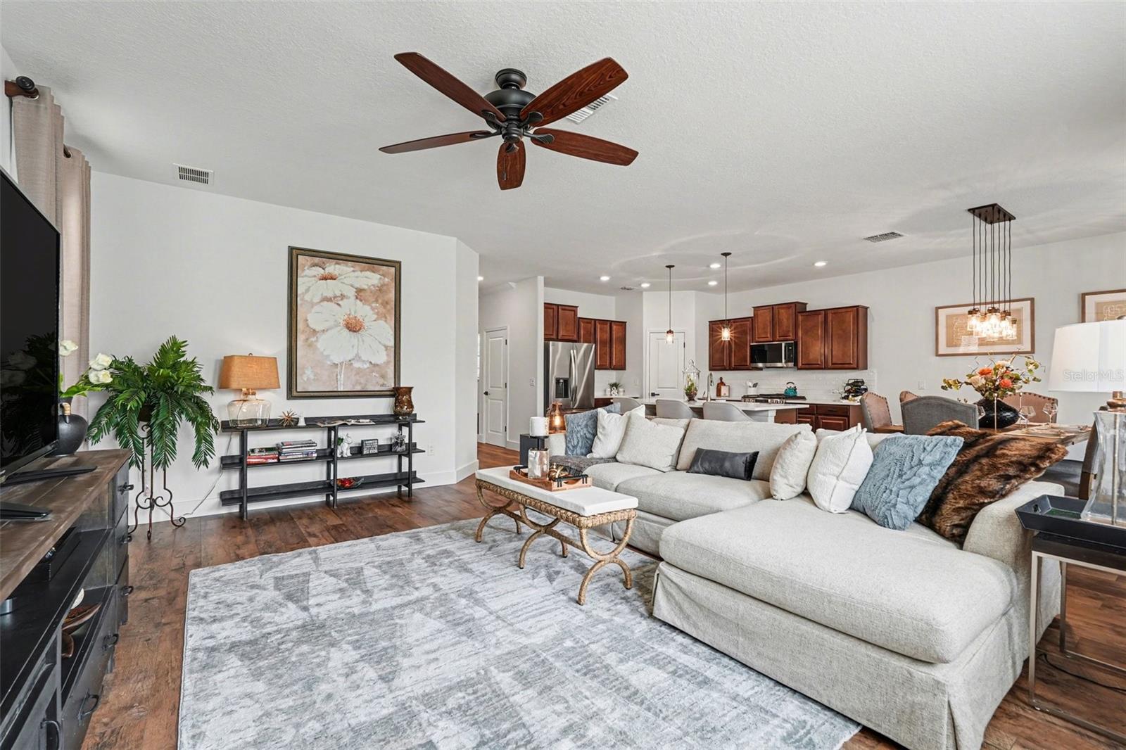 Image 10 of 52 For 8165 Faire Frost Lane