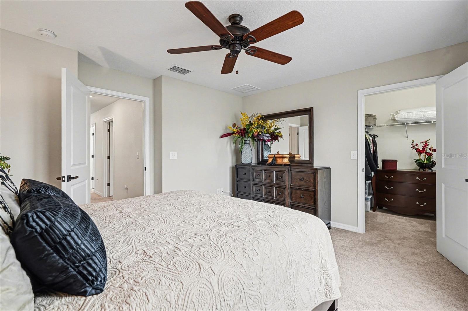 Image 38 of 52 For 8165 Faire Frost Lane