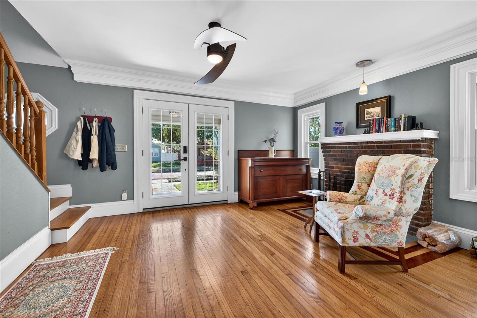 Image 11 of 42 For 2445 6th Avenue N