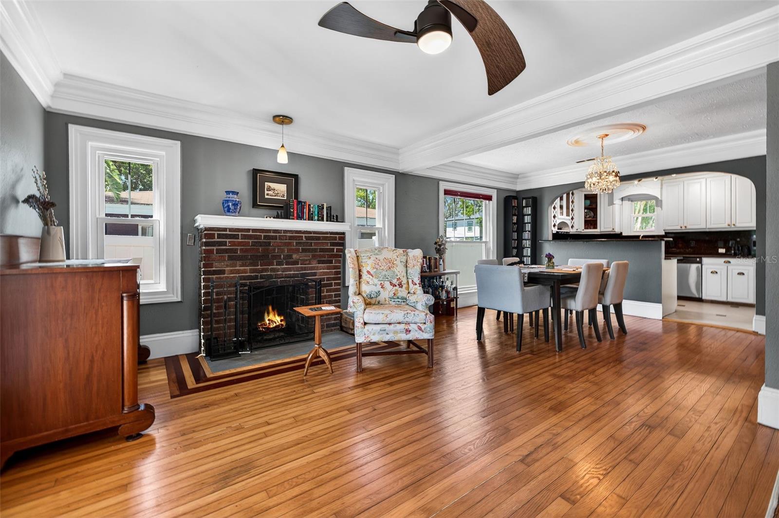 Image 9 of 42 For 2445 6th Avenue N