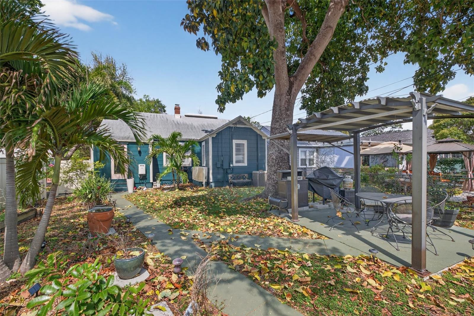 Image 14 of 19 For 2270 7th Avenue N