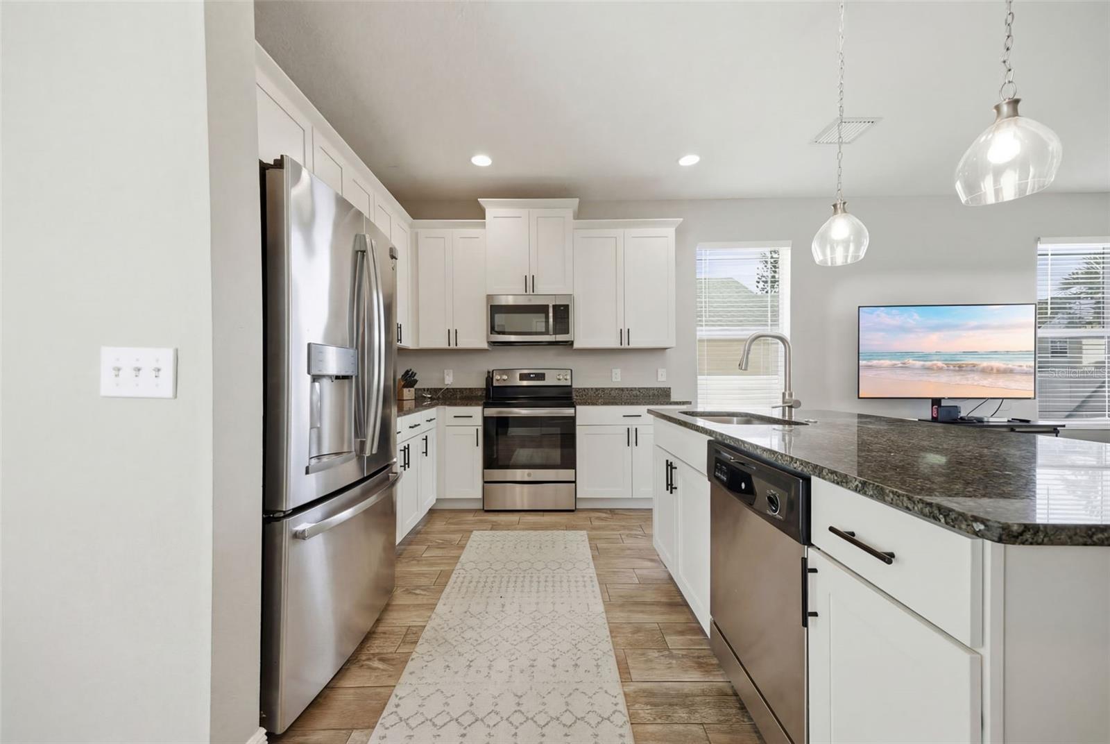 Image 11 of 43 For 3222 Prescott Street N