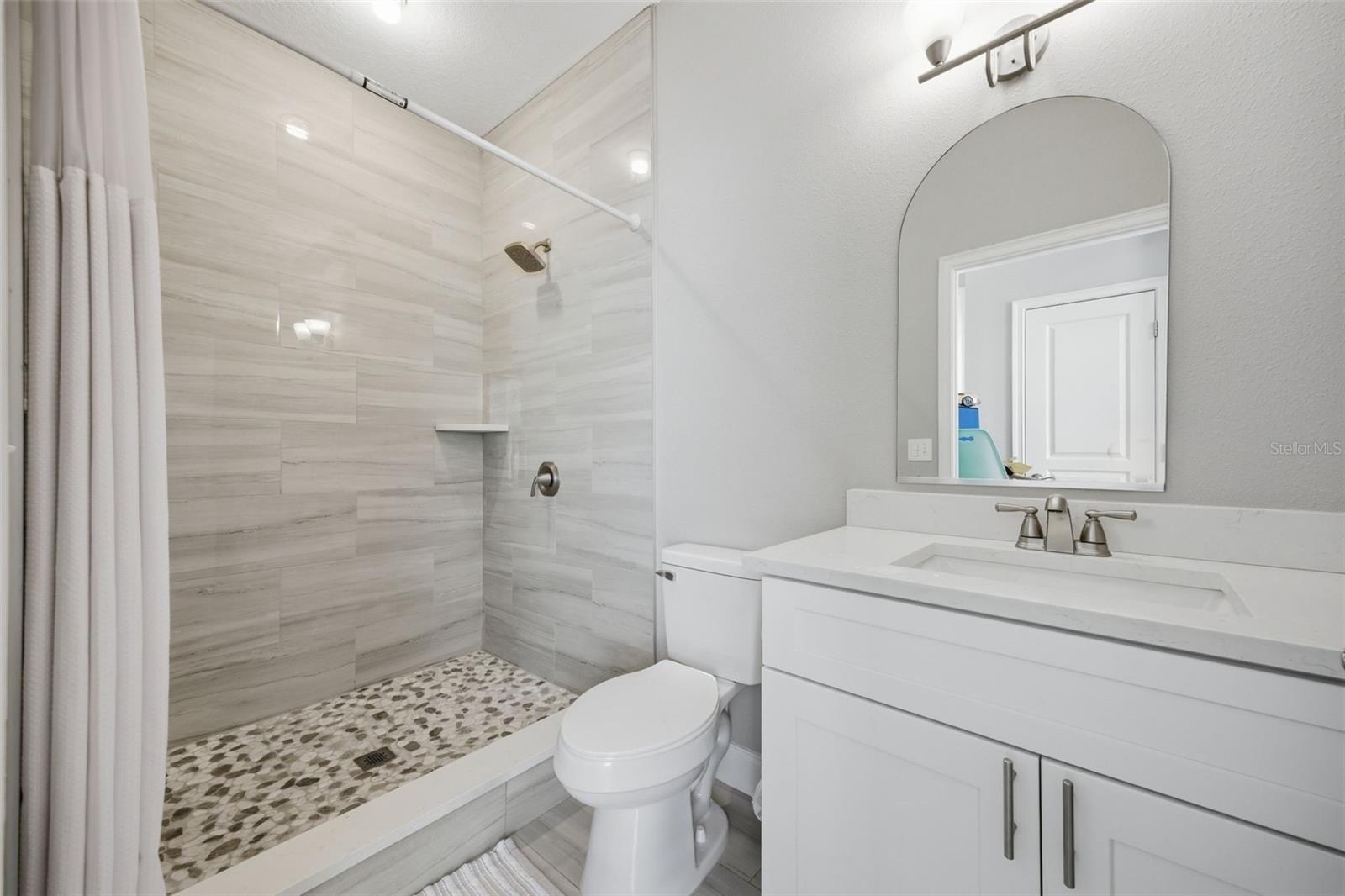 Image 28 of 43 For 3222 Prescott Street N