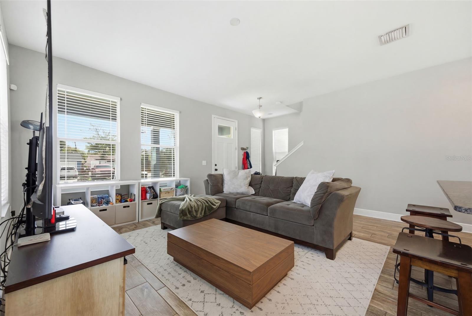 Image 7 of 43 For 3222 Prescott Street N