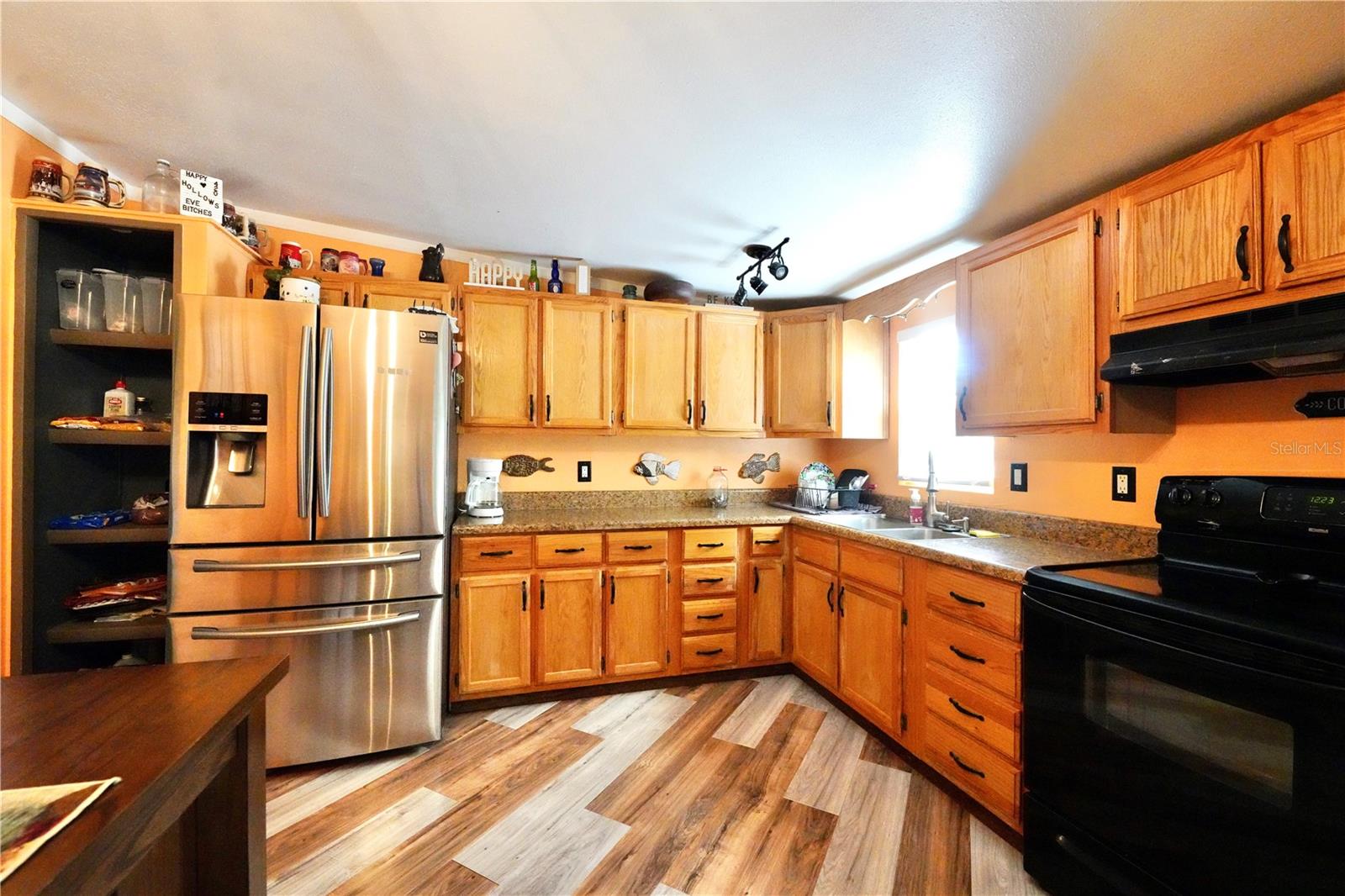 Image 5 of 26 For 7494 Gordon Loop