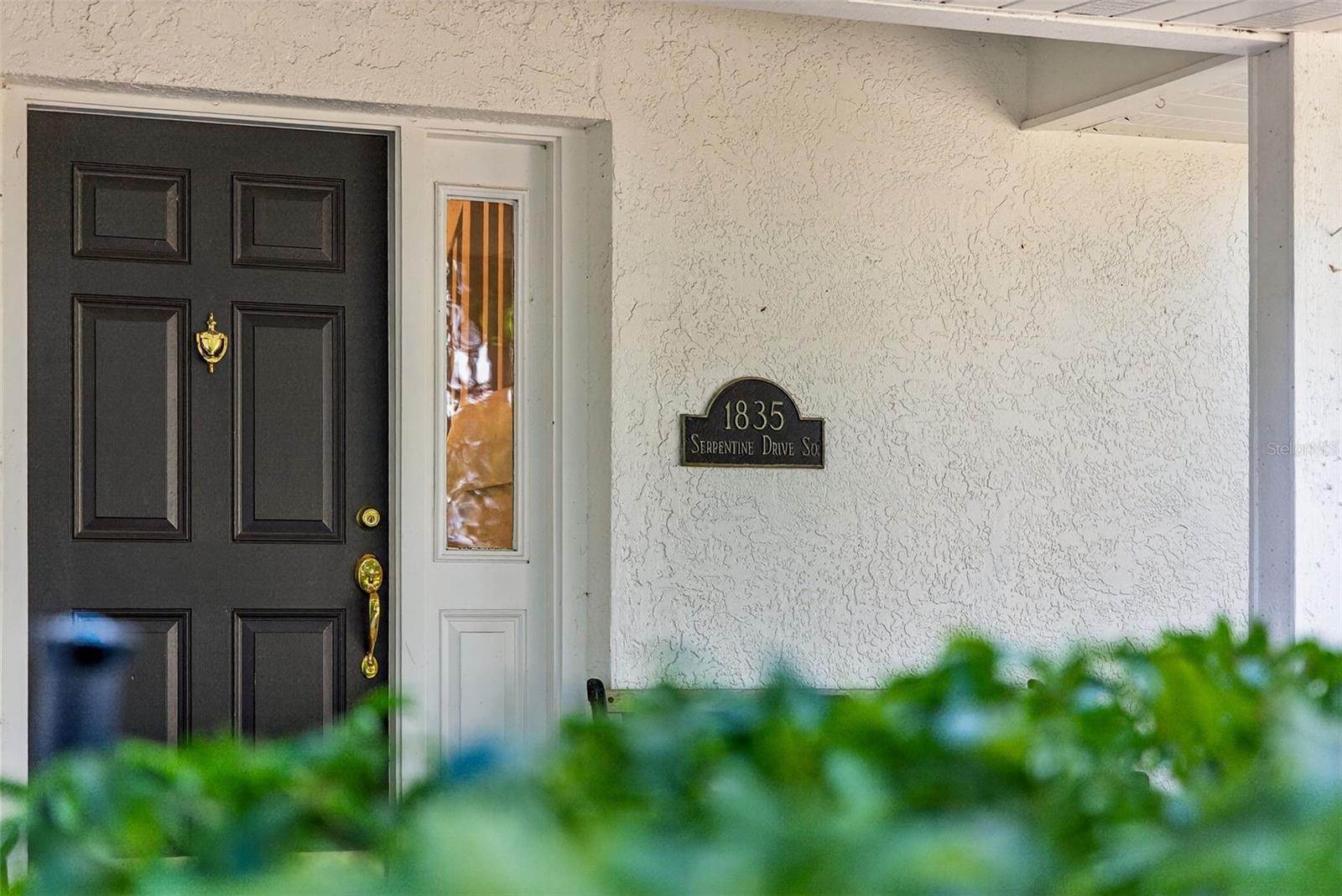 Image 11 of 75 For 1835 Serpentine Drive S