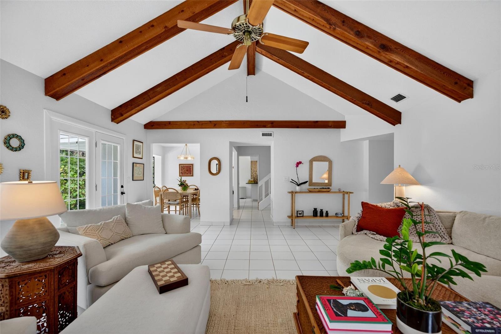 Image 20 of 75 For 1835 Serpentine Drive S