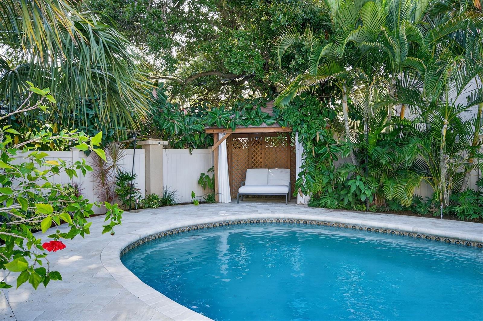 Image 54 of 75 For 1835 Serpentine Drive S