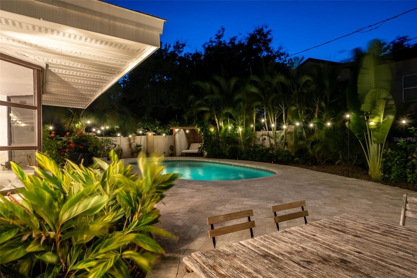 Image 60 of 75 For 1835 Serpentine Drive S