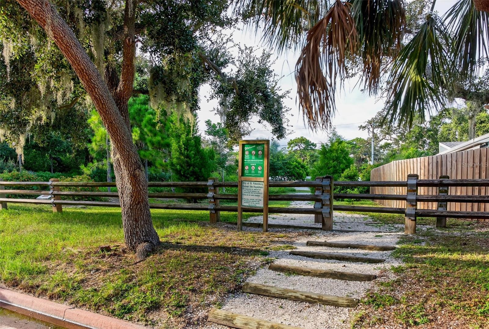 Image 67 of 75 For 1835 Serpentine Drive S