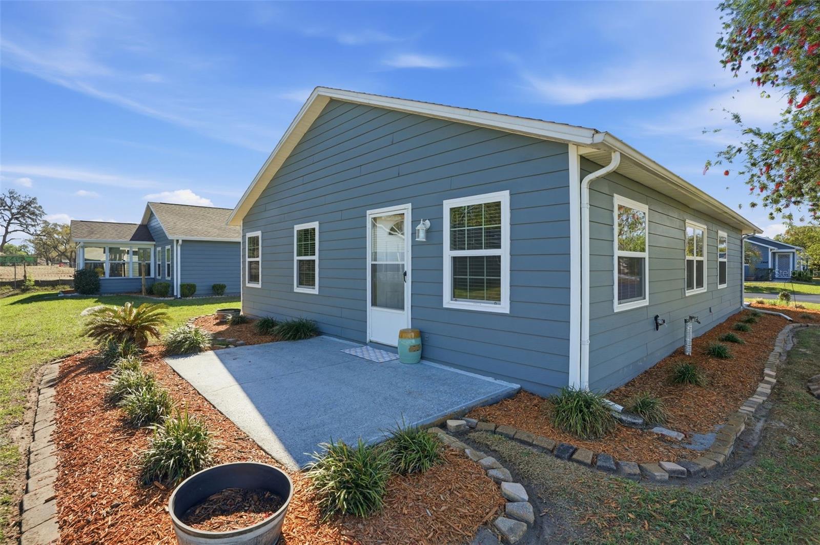 Image 21 of 31 For 37443 Redberry Court