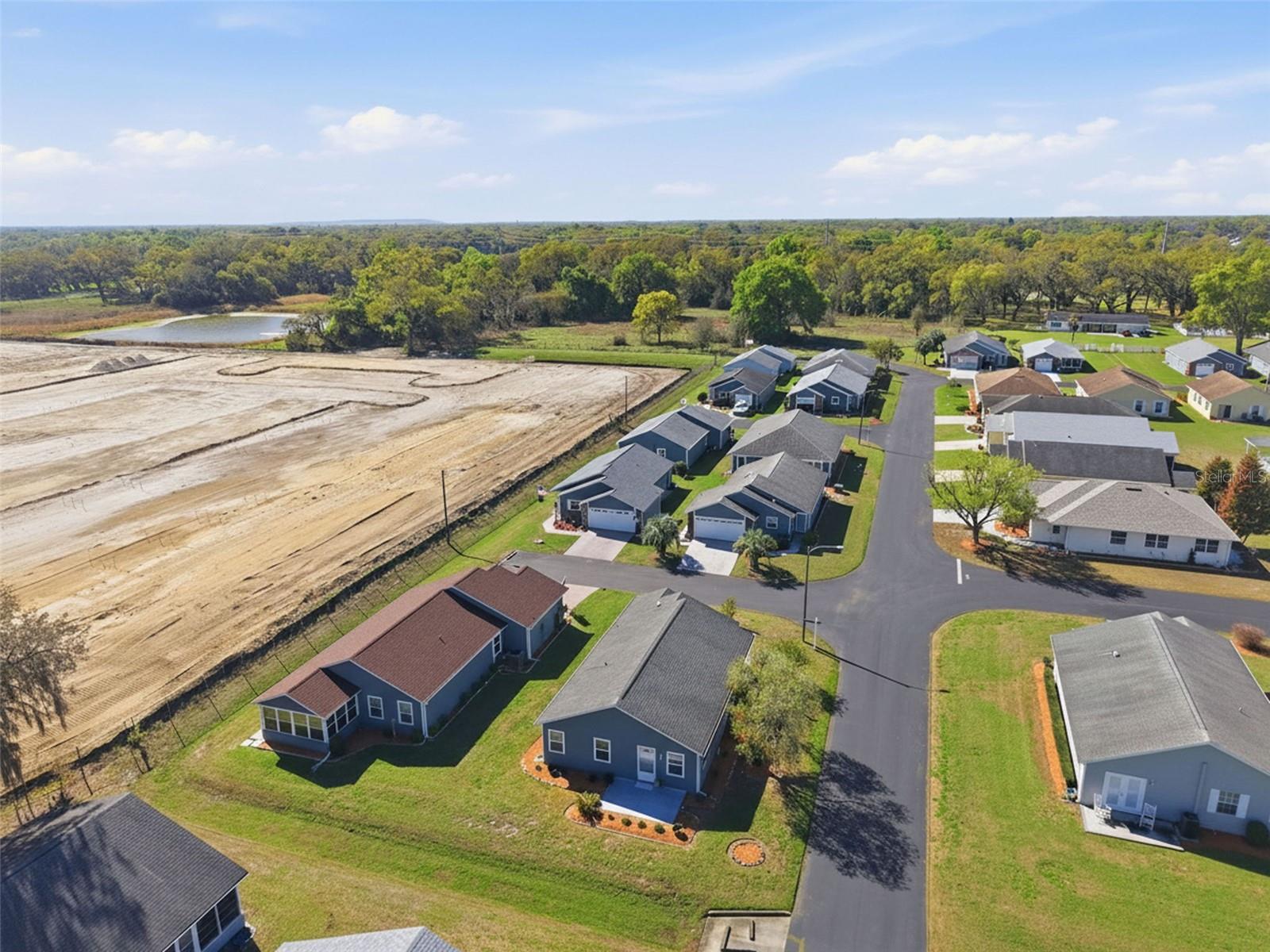 Image 26 of 31 For 37443 Redberry Court