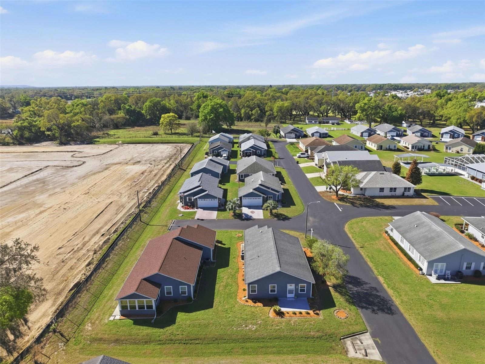 Image 27 of 31 For 37443 Redberry Court