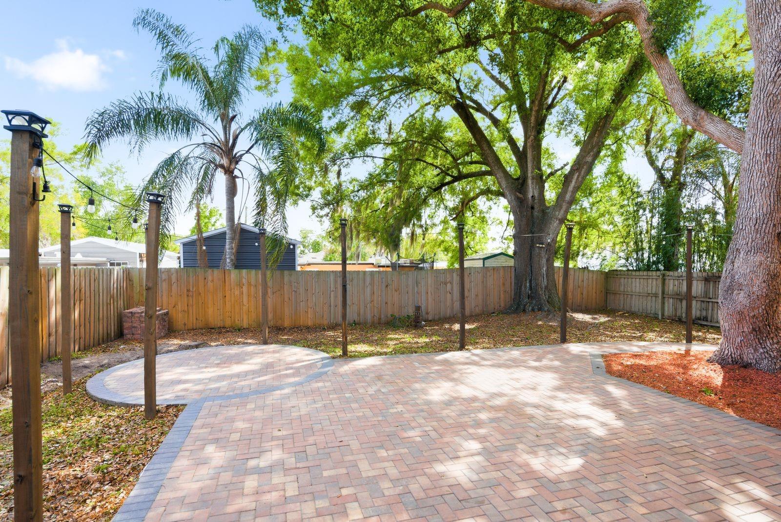 Image 34 of 45 For 2204 Howard Lane