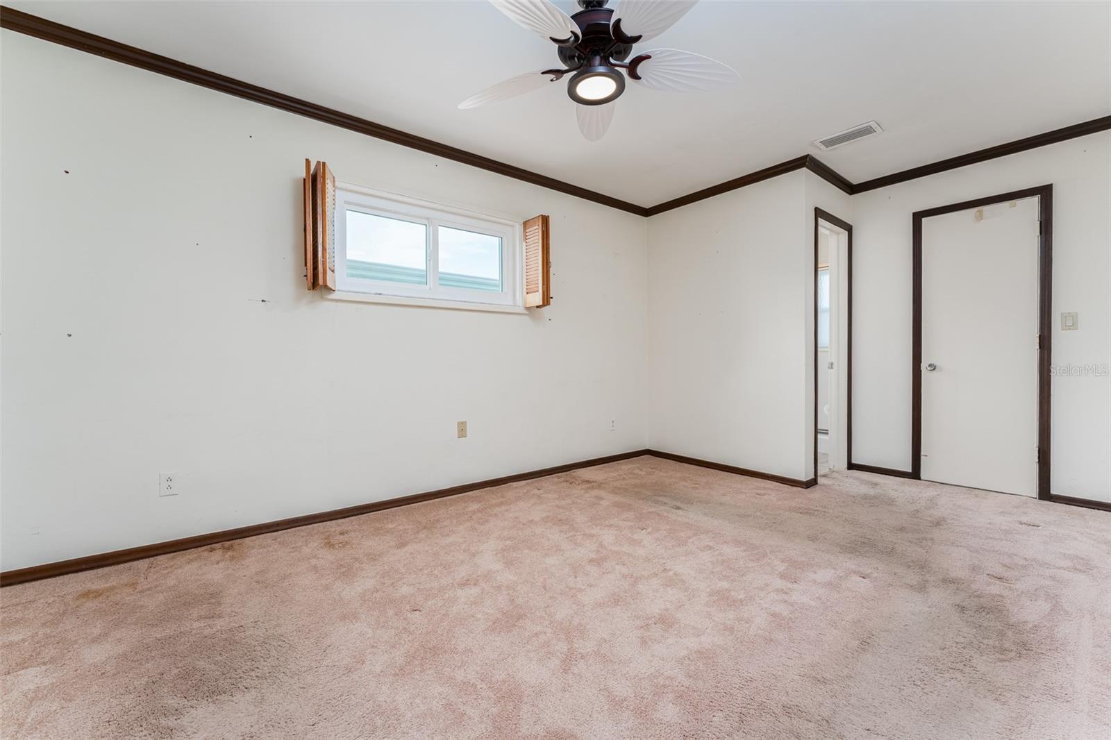 Image 19 of 41 For 2203 Vina Del Mar Boulevard