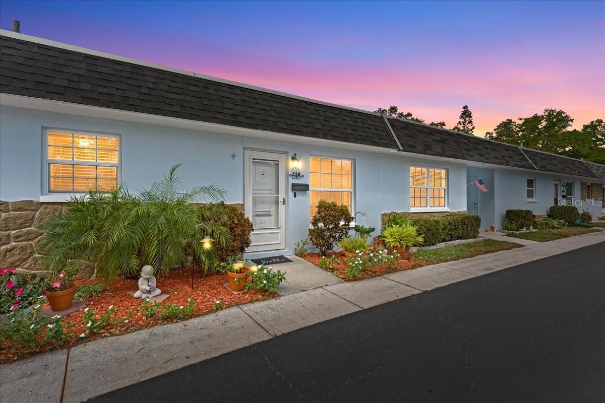 Details for 266 Sky Loch Drive W, DUNEDIN, FL 34698