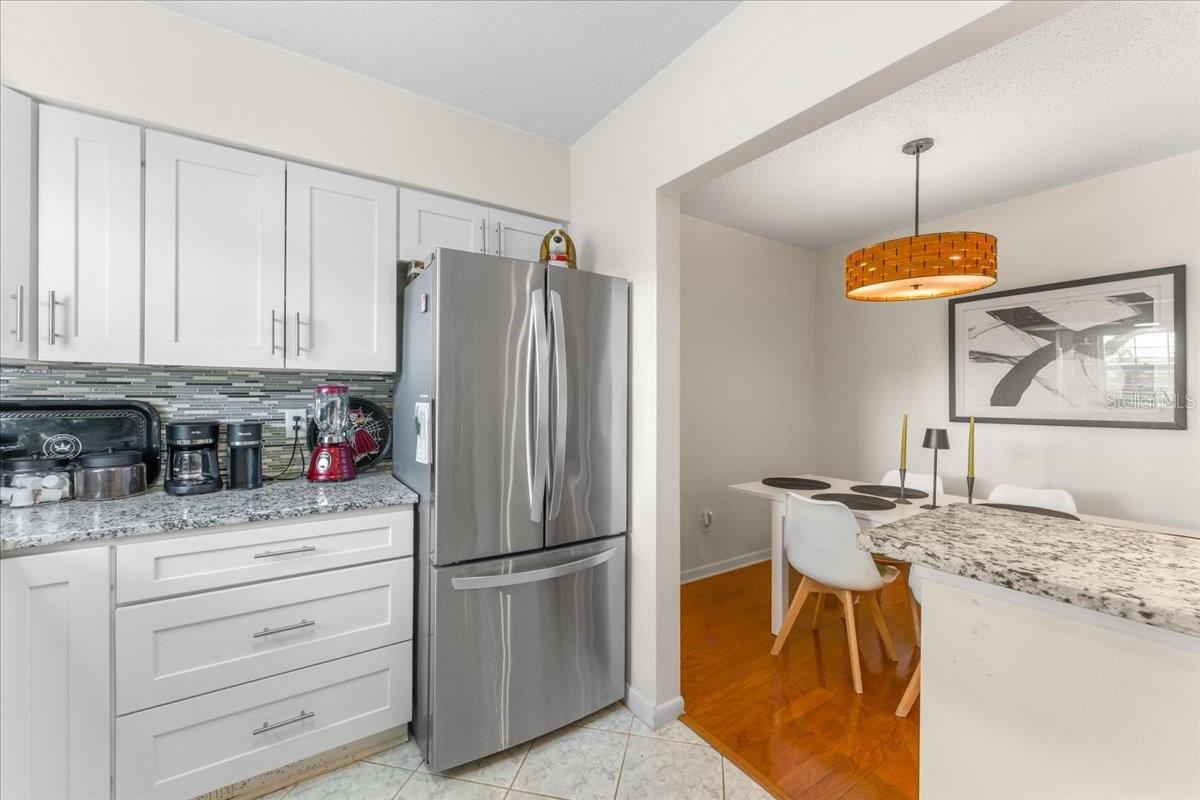 Image 15 of 35 For 266 Sky Loch Drive W